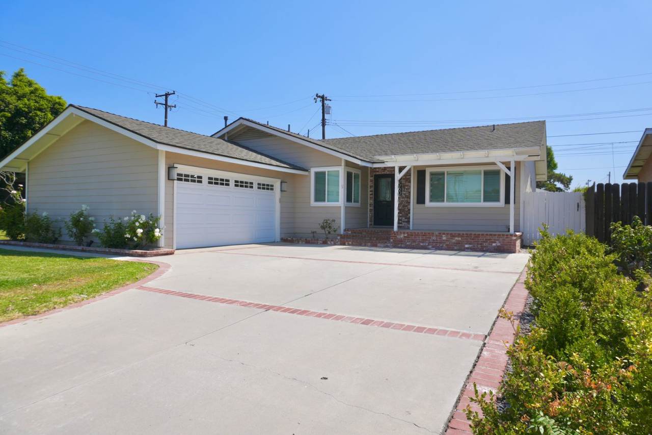 Beautifully Renovated 3B/2BA Home in La Habra Available for Rent!