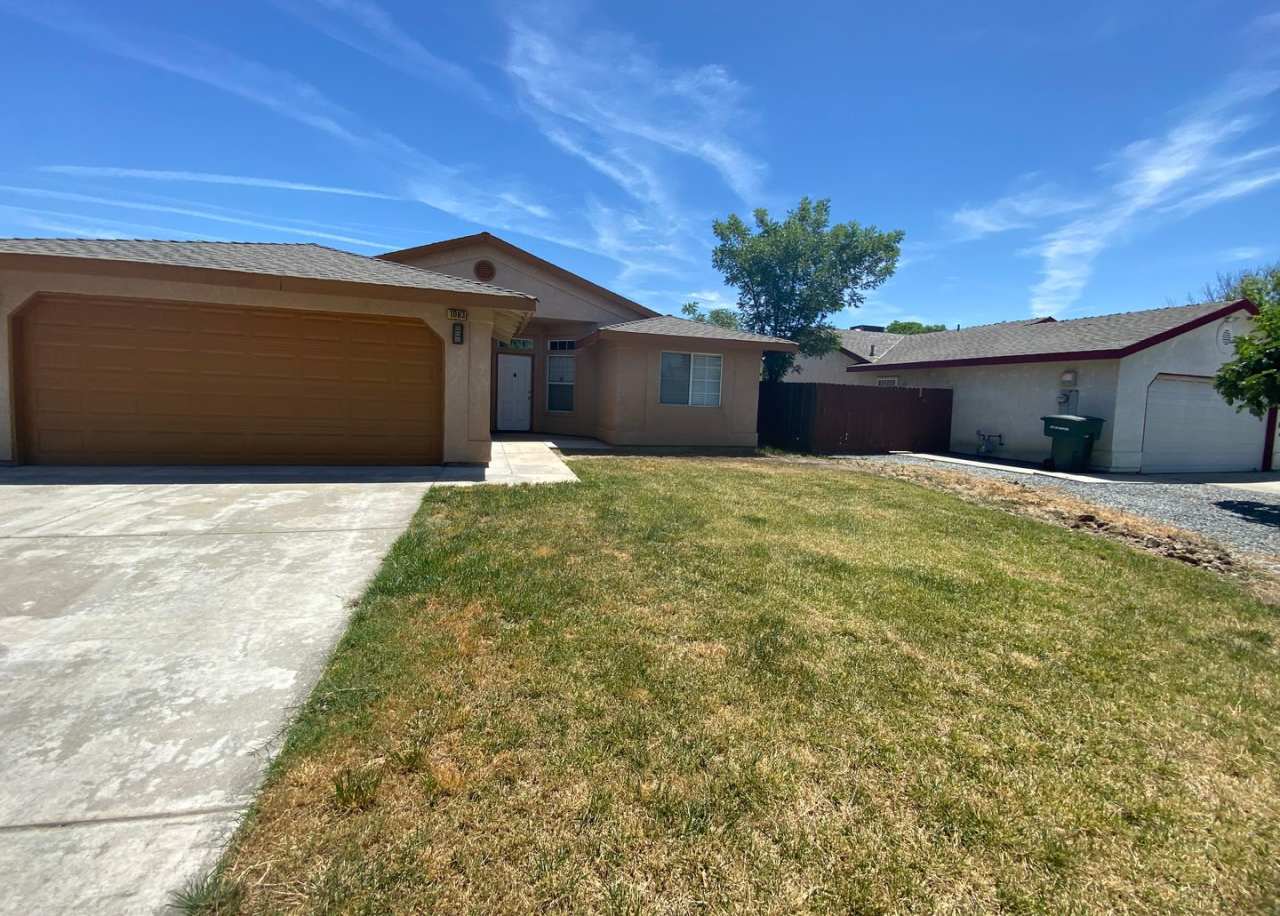 Cozy Home for rent in Hanford