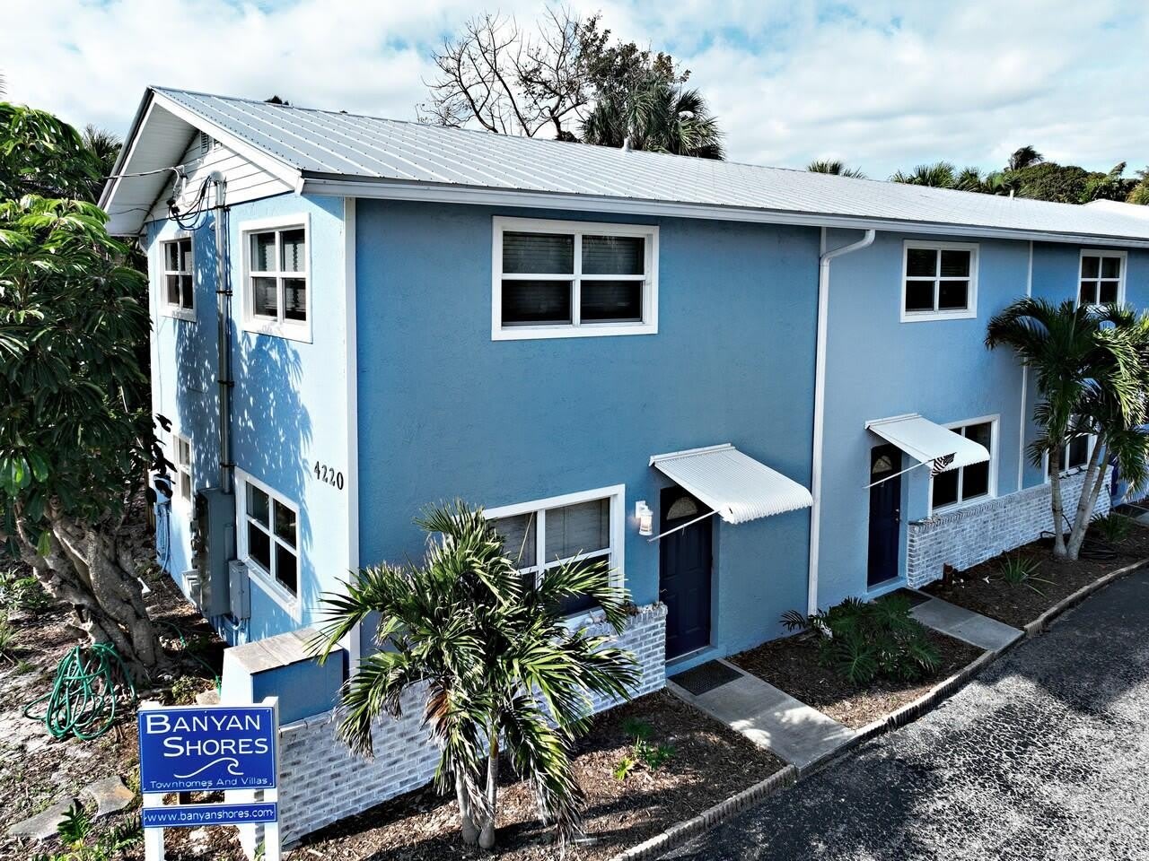 4220 NE Indian River Drive