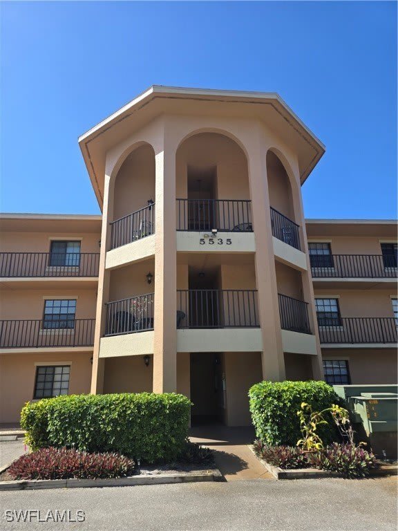 5535 Rattlesnake Hammock Road unit: 302