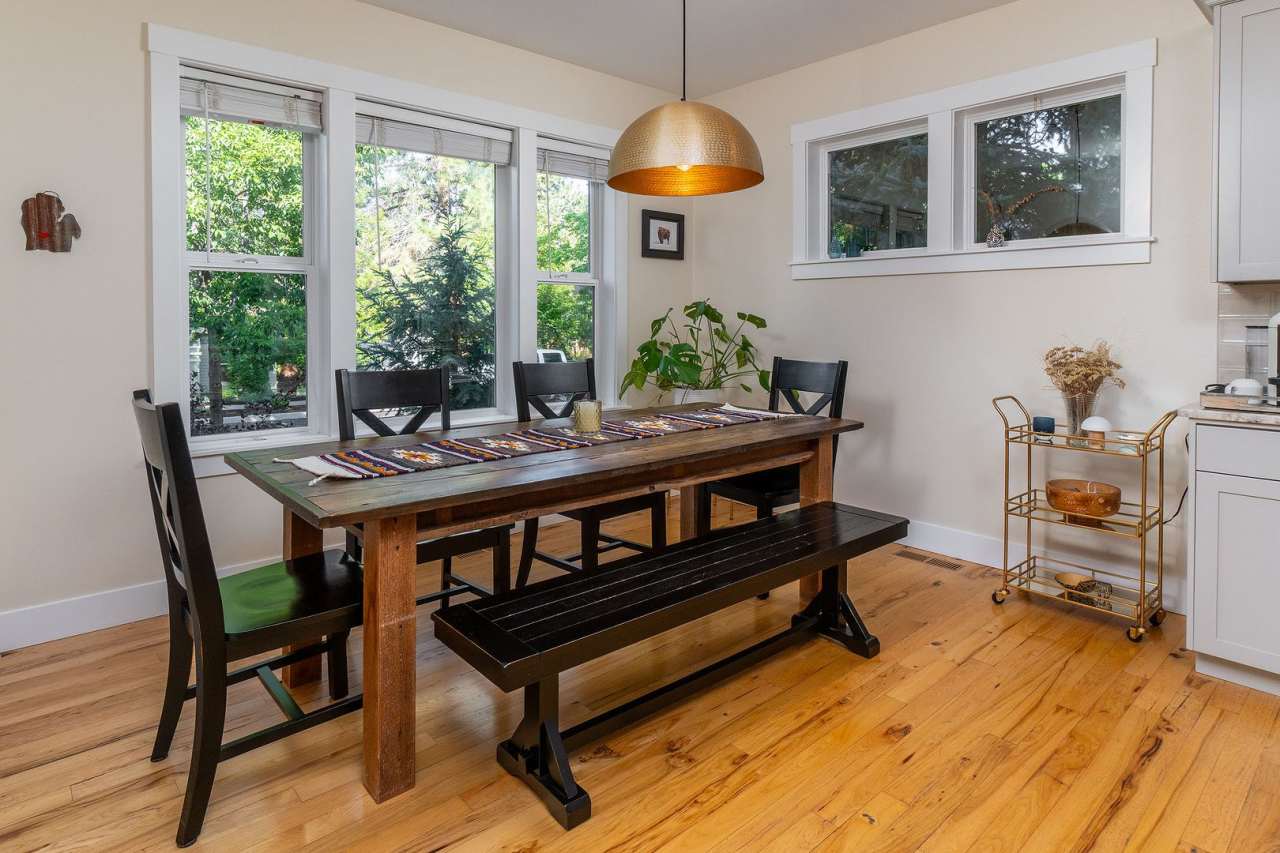 Beautiful Craftsman Style Home in Northwest Crossing!