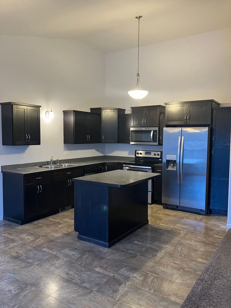 3 Bed 3 Bath Twin Home