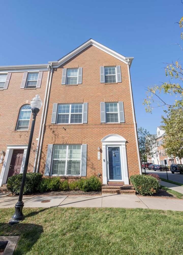 Charming 4Bed/3.5Bath in Washington Village - Pigtown neighborhood