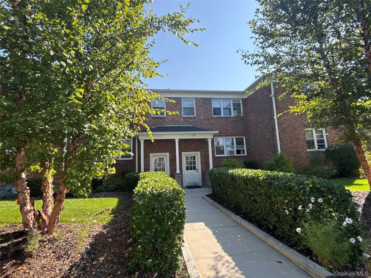 37 Spruce Street unit: 3