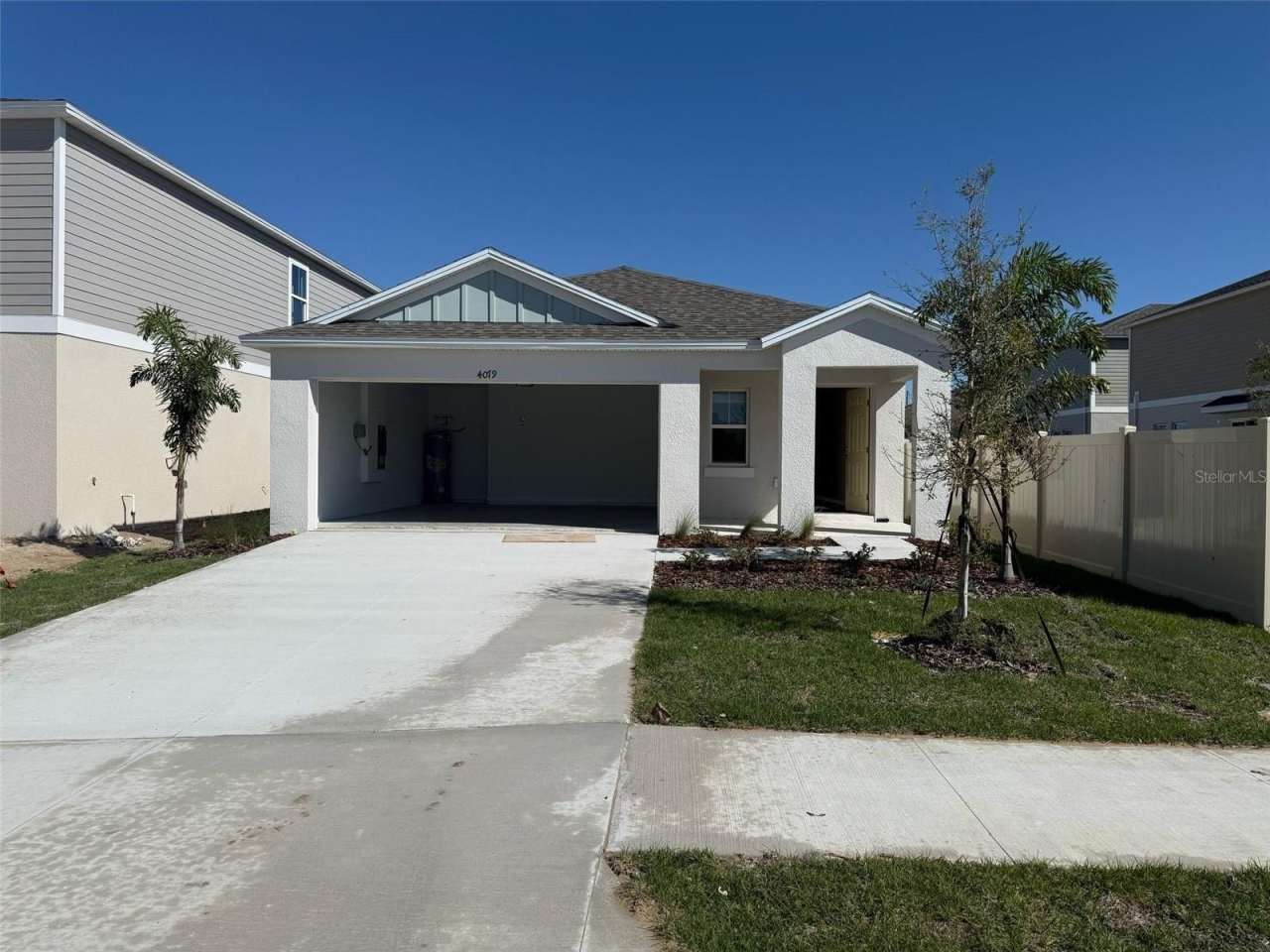 4079 GARDENIA AVENUE