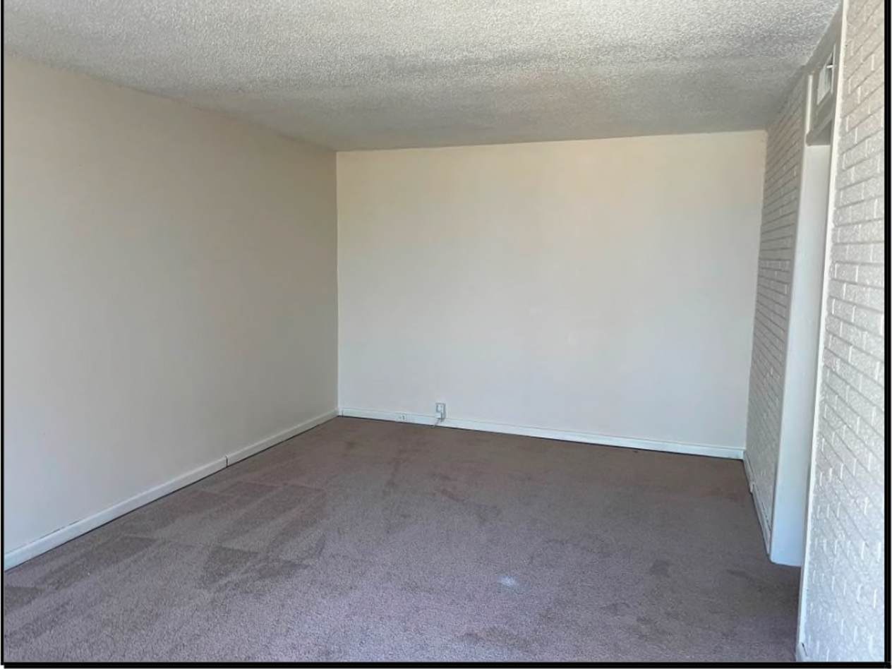 Spacious, three bedroom apartments in safe and quiet neighborhood of Charlotte
