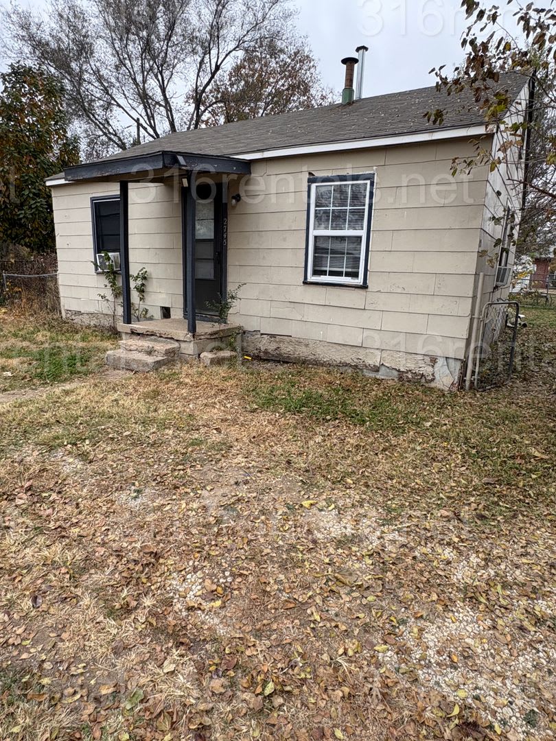$685 - 2 bedroom / 1 bathroom - Single Family Home