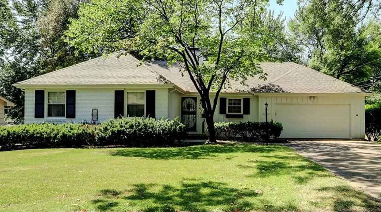 Large 3 bedroom home with 4th non-conforming room and unfinished basement!