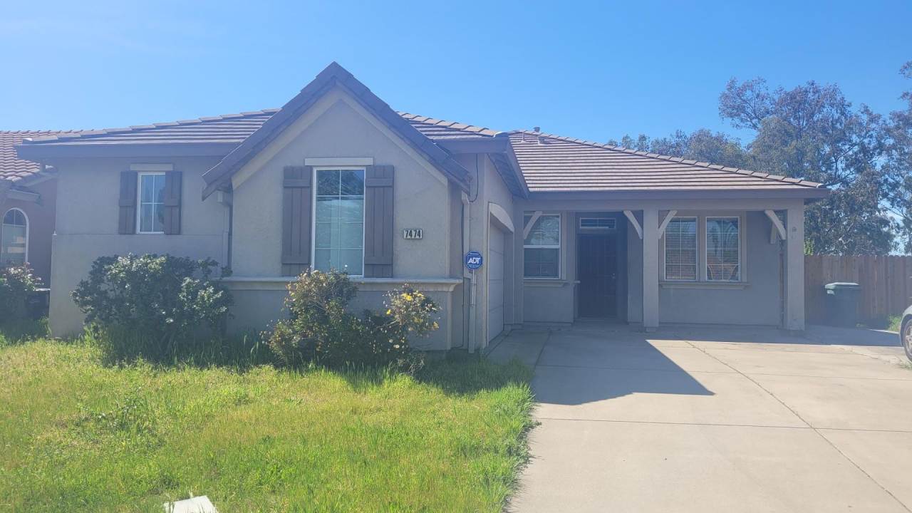 Charming 3-Bedroom Home in Florin Vineyard – Move-In Ready!