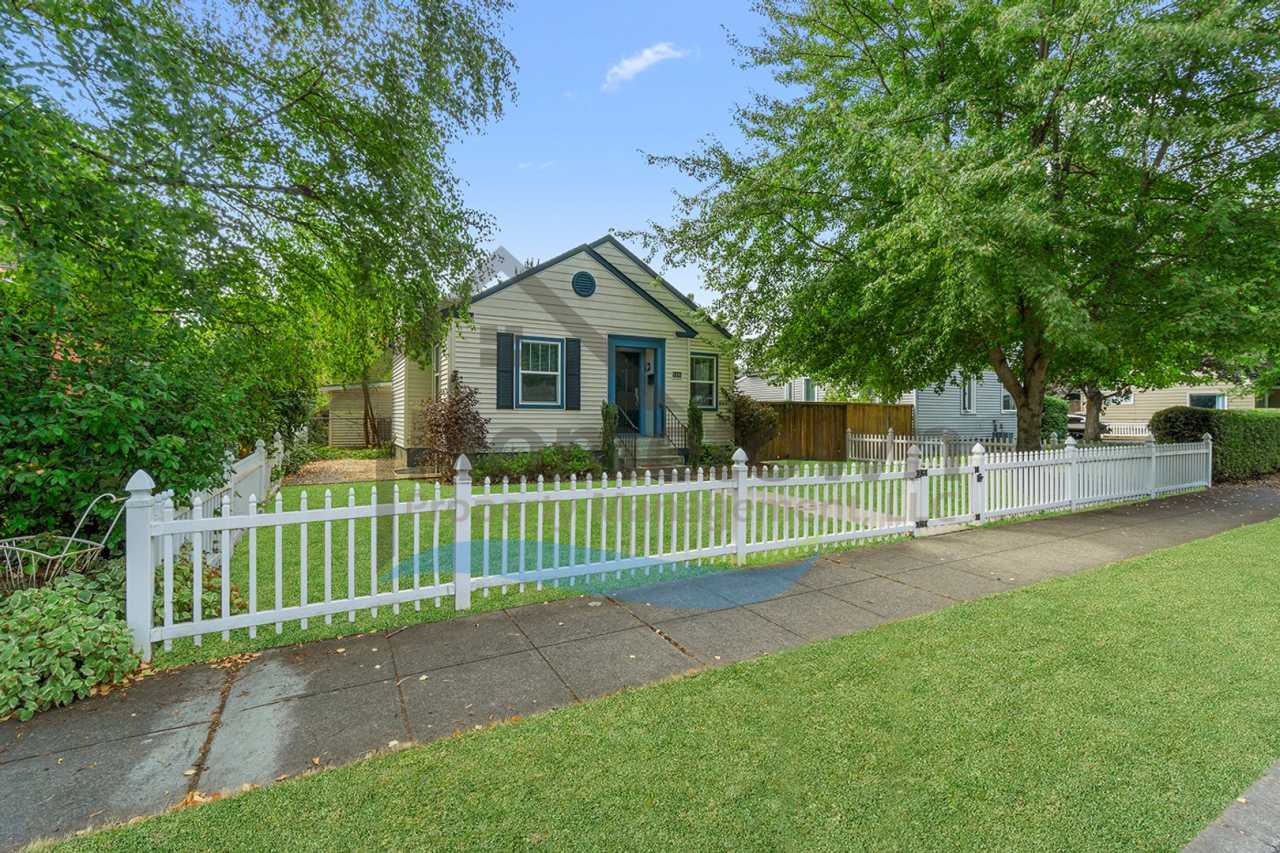 4 Bedroom 2 Bathroom Home with a Fully Fenced Private Back Yard Available in Coeur d'Alene!