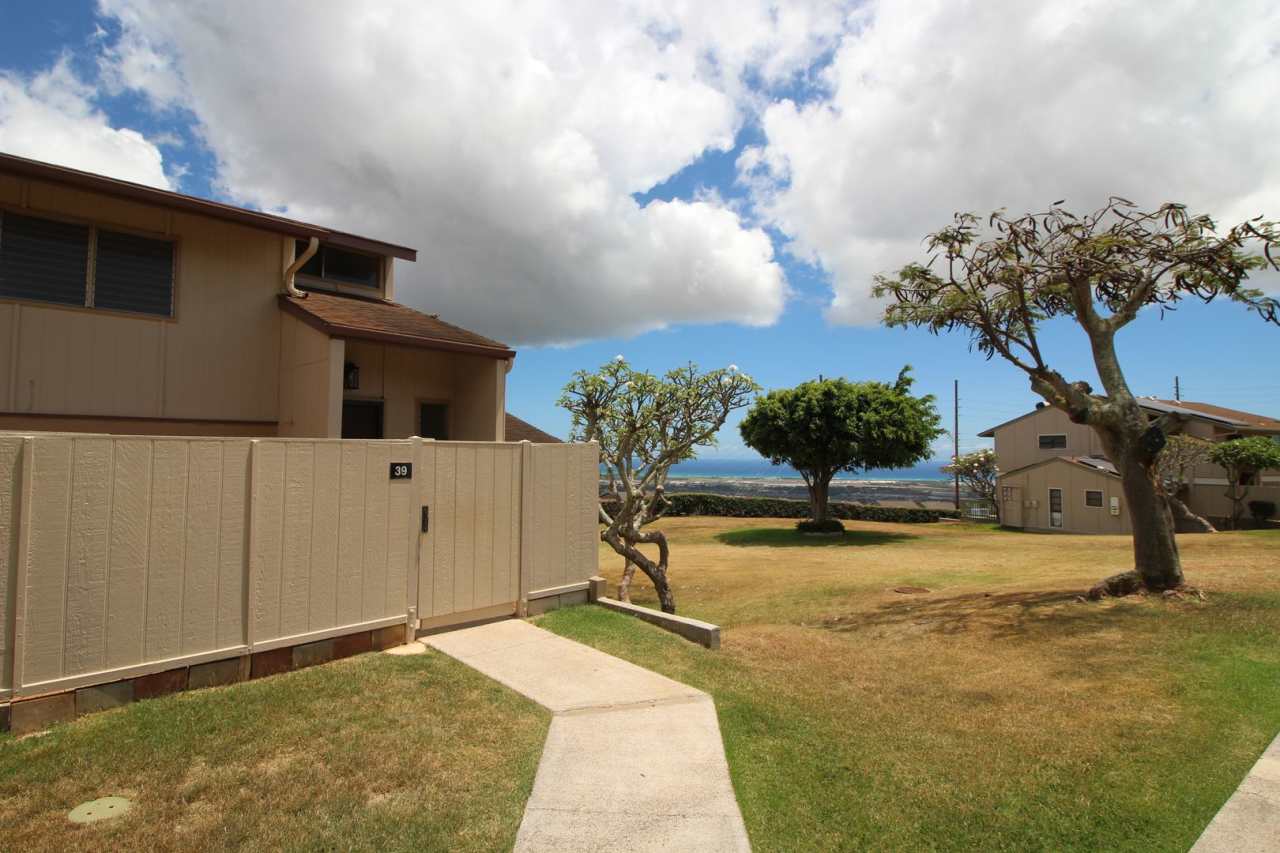 1600+ s.f. with Sweeping Views!