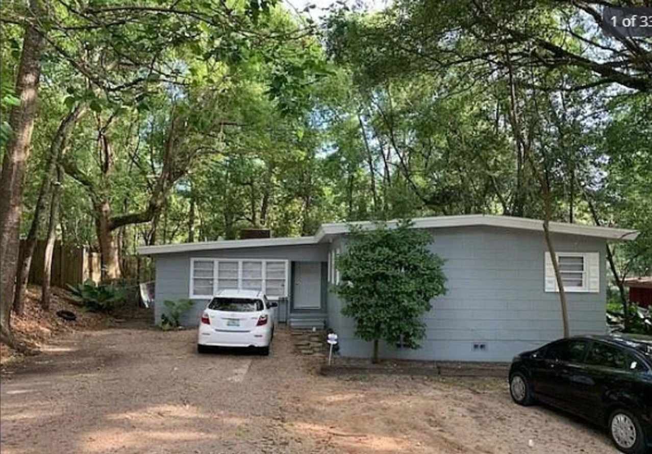 4 Bed/ 2 bath House with Fenced Yard!! Available August 2026!