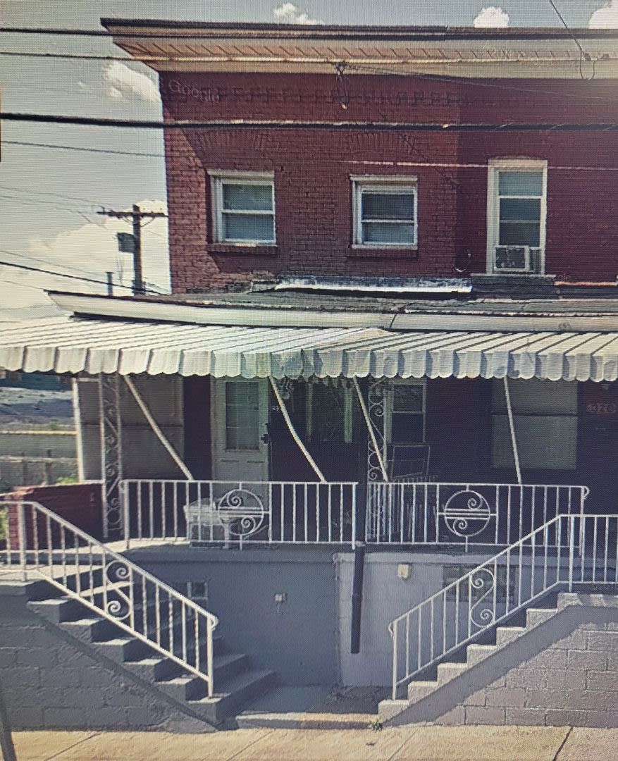 Newly Renovated 2 Bed, 1 Bath Home in Hazelwood - Available Immediately!