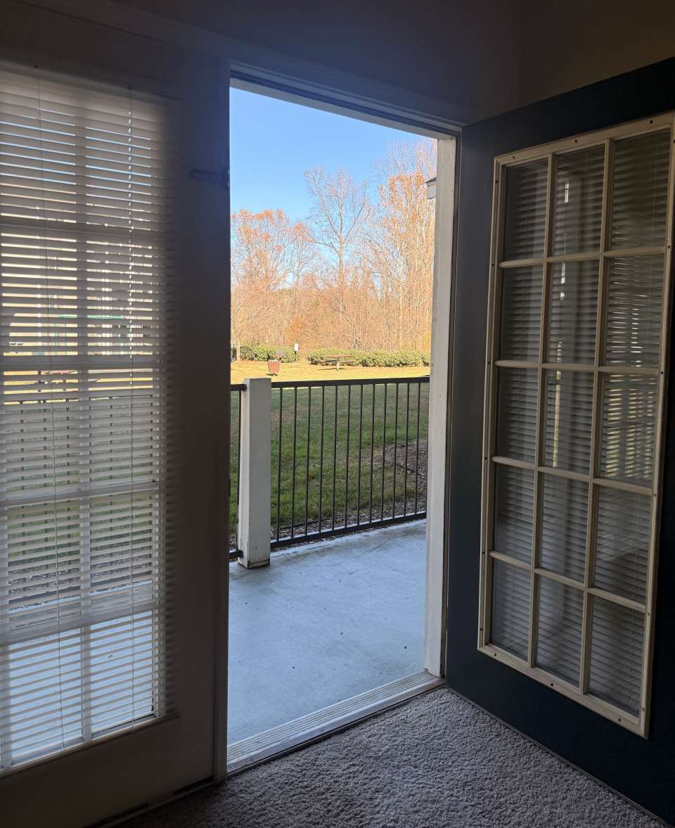 700 Vista Lake Dr Apt 4