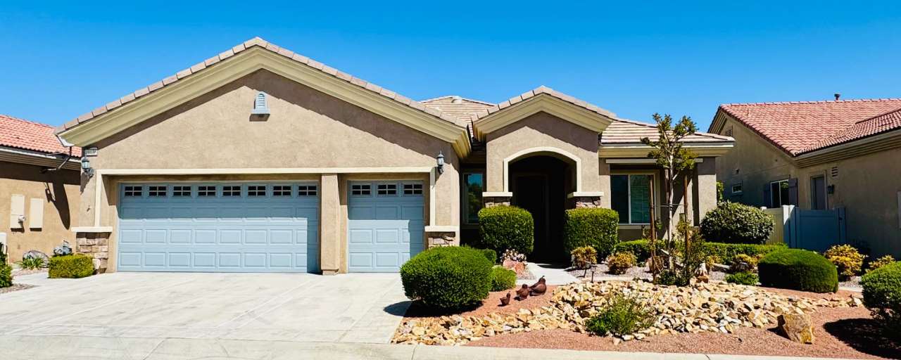 JUST REDUCED!!!! 55 + Community of Sun City Del Webb in Apple Valley