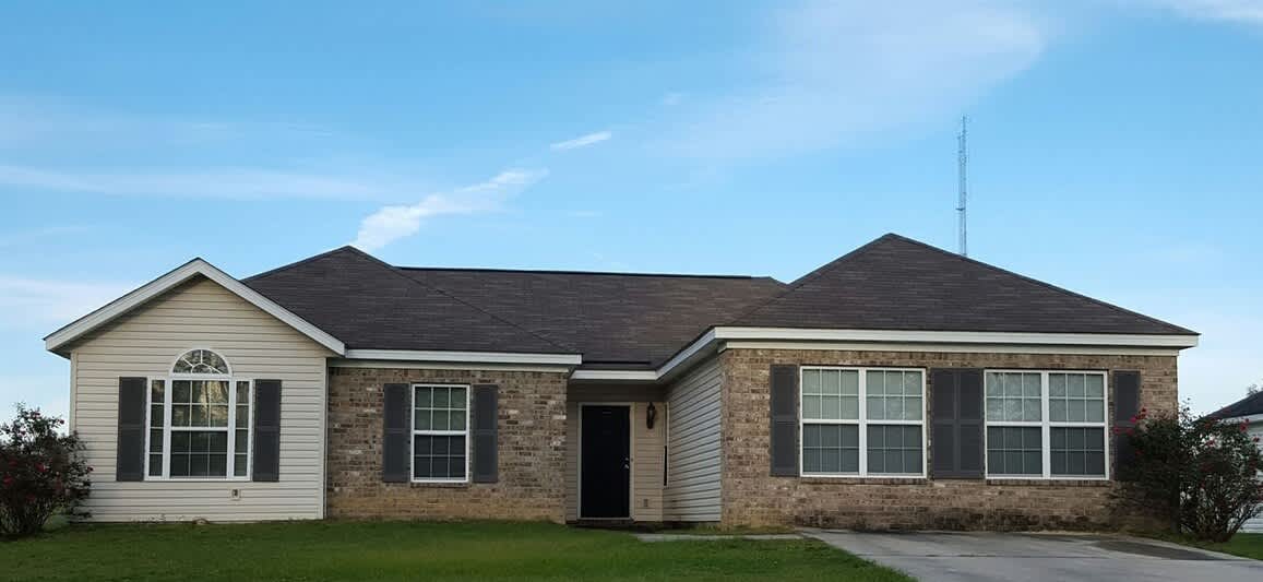 5039 Scotch Pine Ave