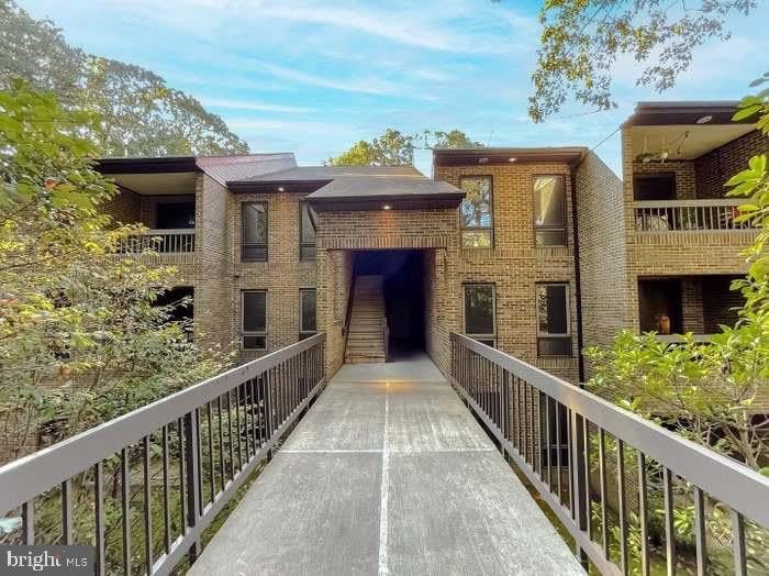 44693 WHITE OAK Court unit: 2B