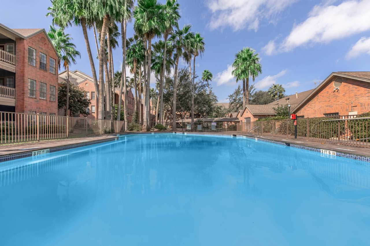 Encino Luxury Apartments