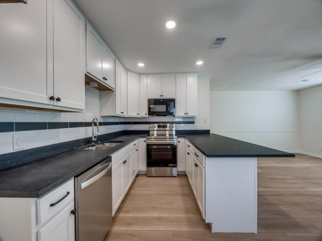 1721 W Walker Street