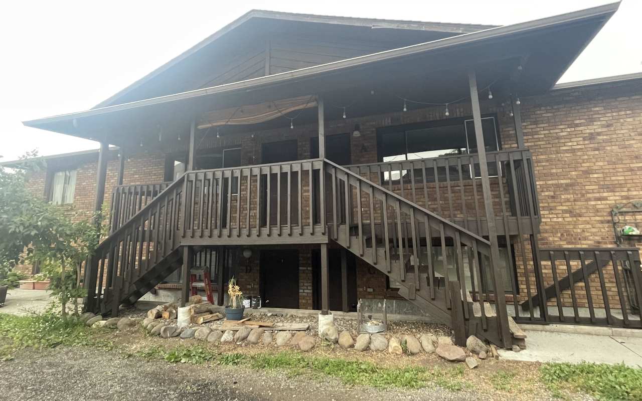 1607 West Olive Street