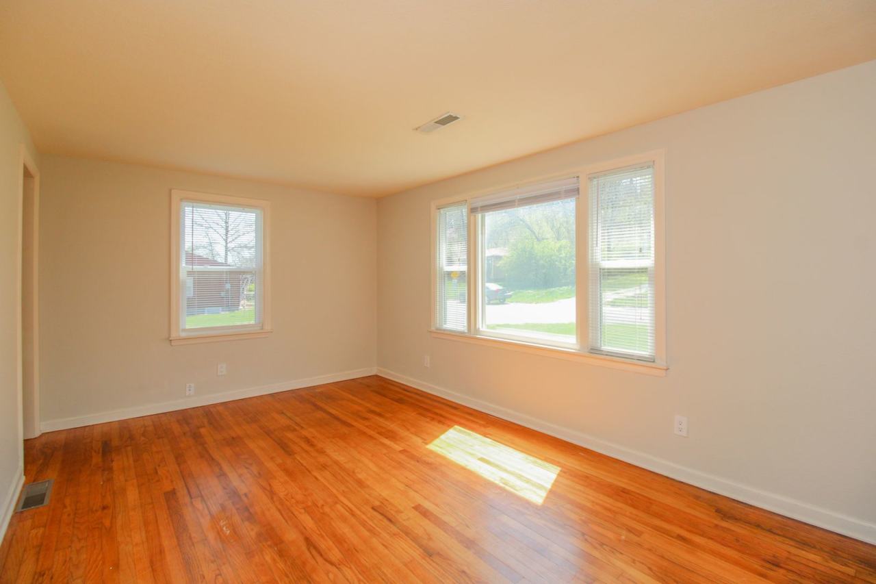 Heart of the Action: Cozy 2 Bed 1 Bath Home