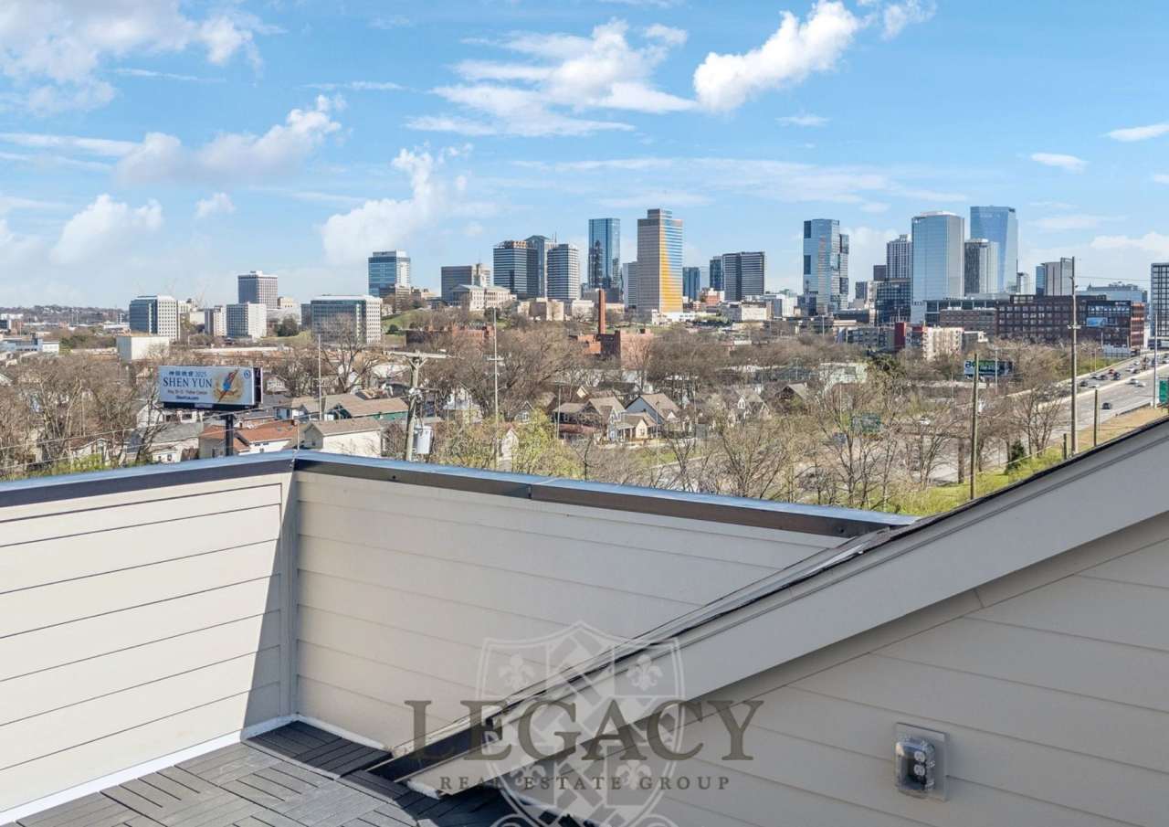 1019 12th Avenue North - F