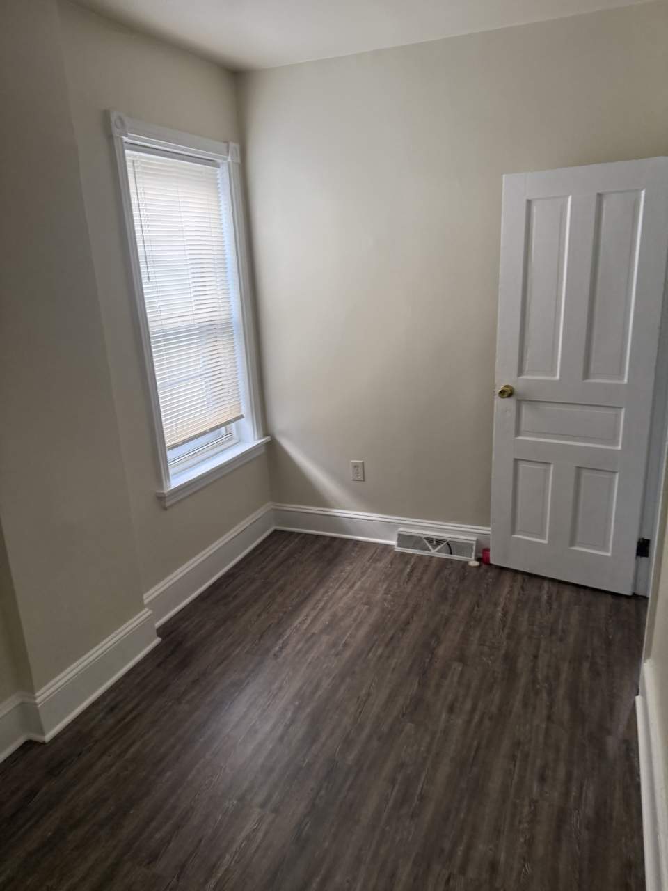 187 East 18th Street