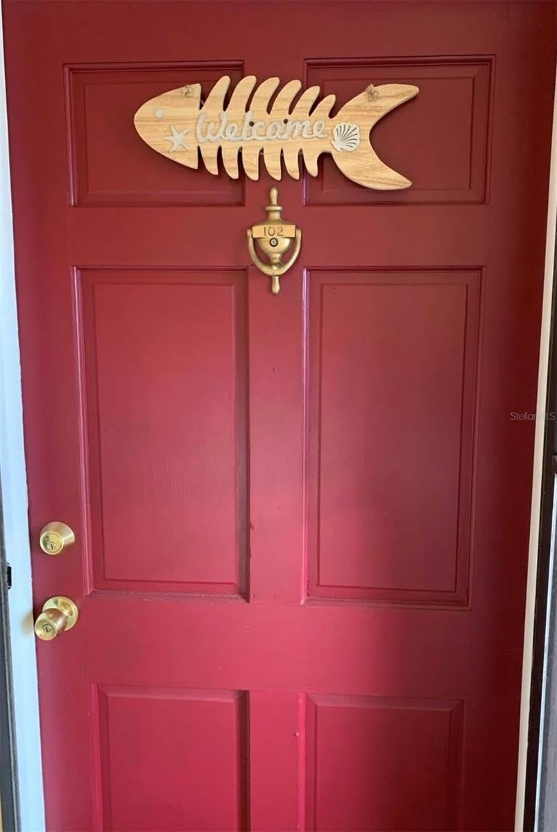 960 APOLLO BEACH BOULEVARD