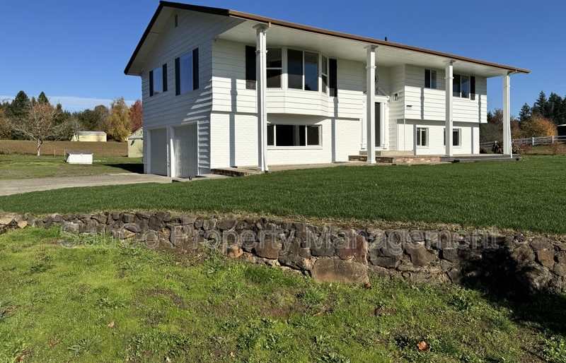 21965 NW Phillips Rd - (W-25)