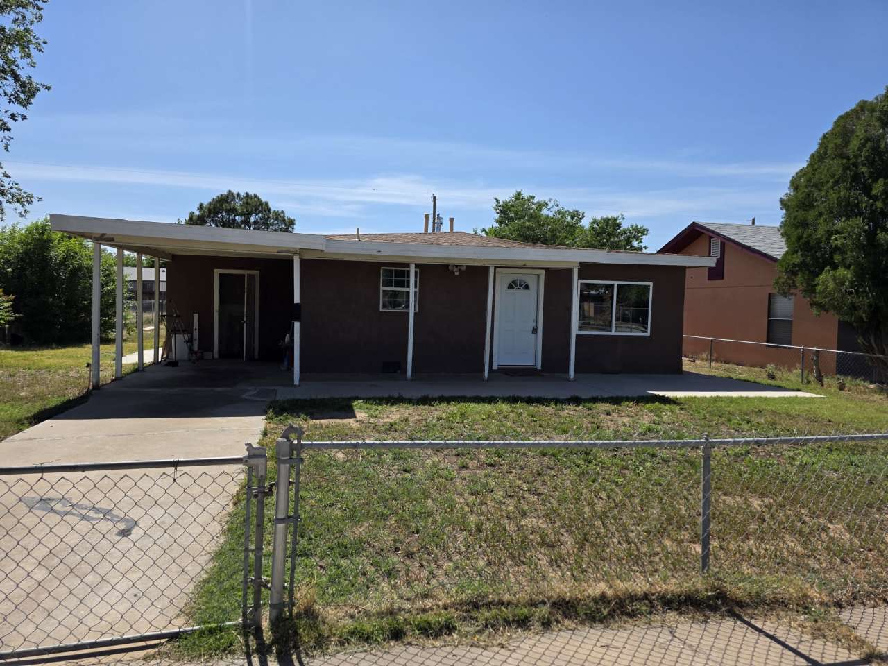 404 South Spruce Avenue