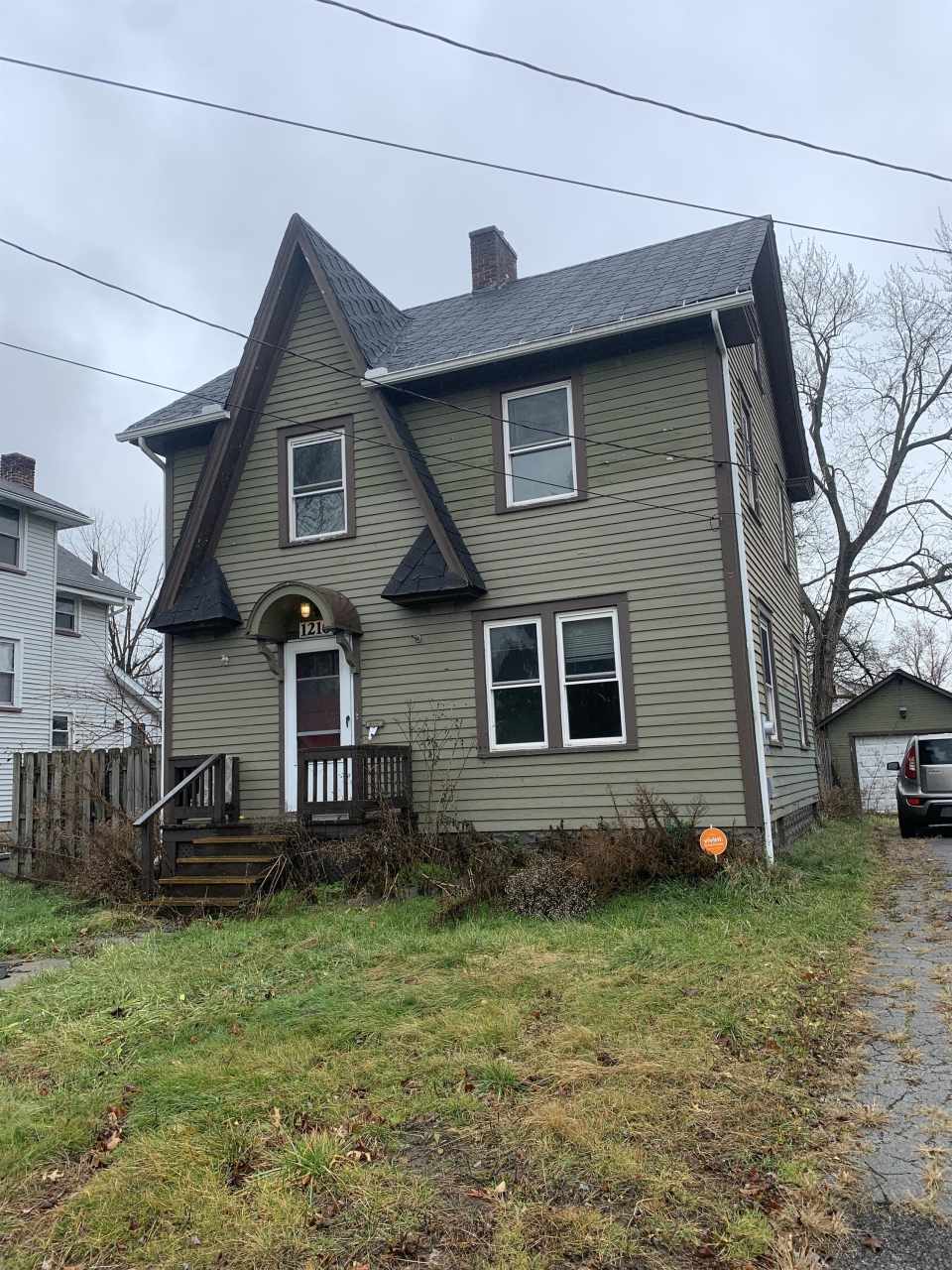 1216 Hollywood Street Northeast