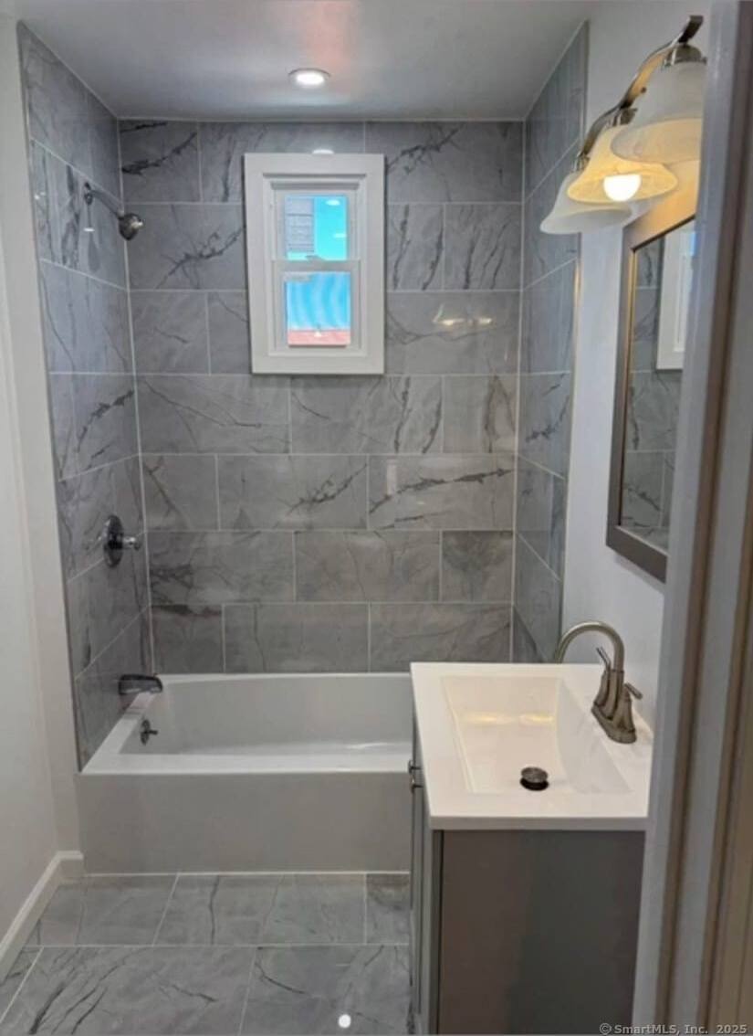 458 ridgefield Avenue