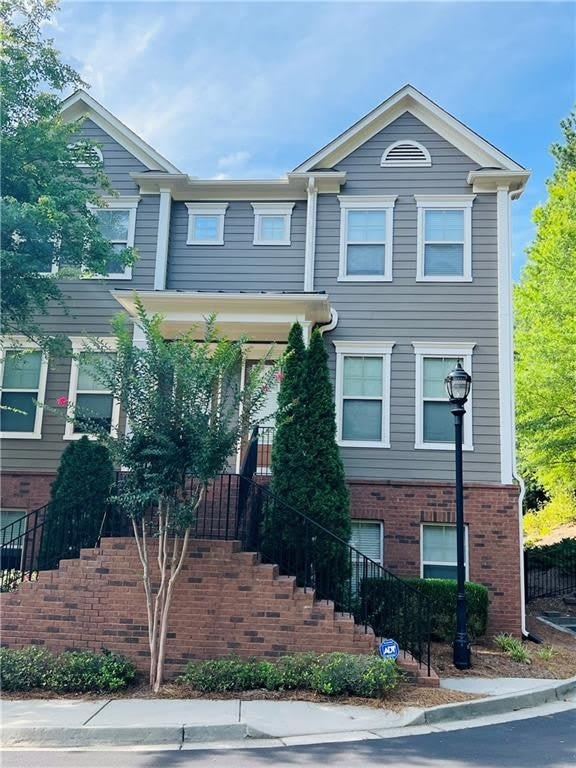 2647 Portbury Place NE