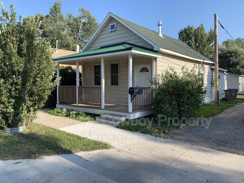 358 W. Grand Ave.