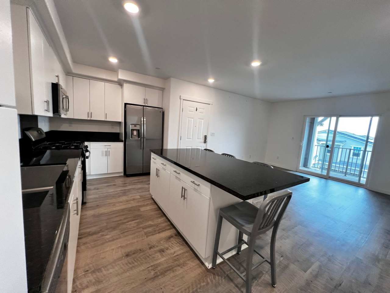 Updated 3rd-Floor Brody Ranch Home with Garage