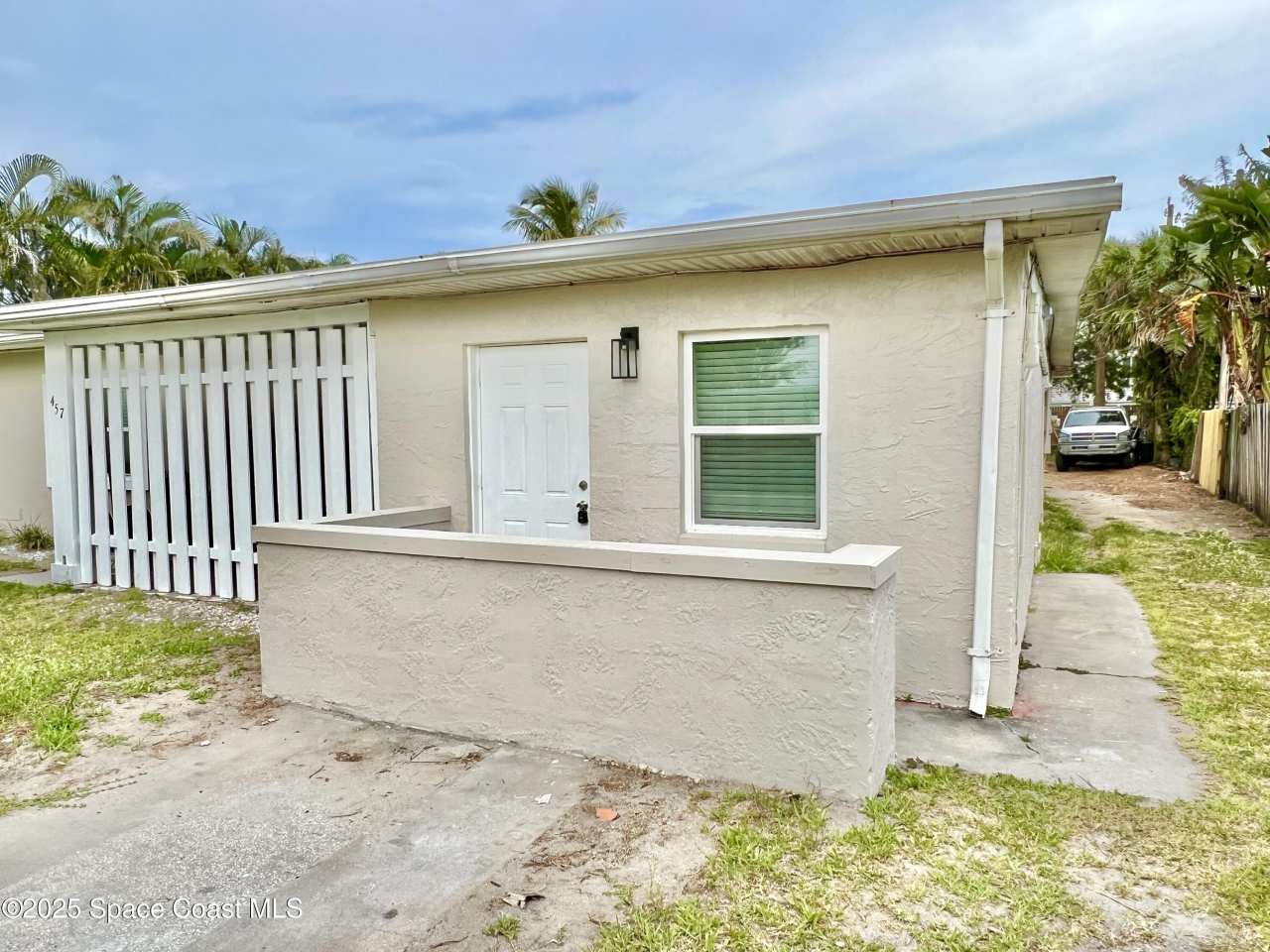 457 S Orlando Avenue