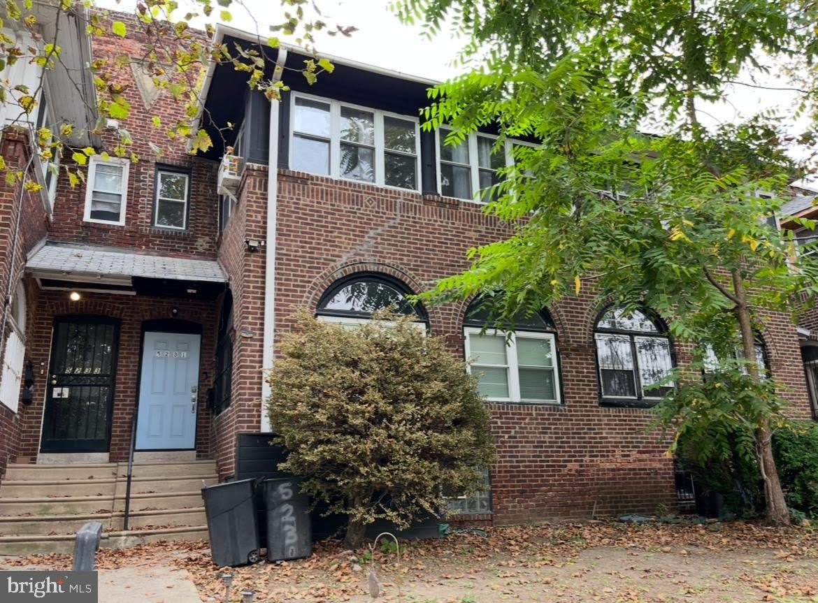 5231 WISSAHICKON Avenue unit: 2