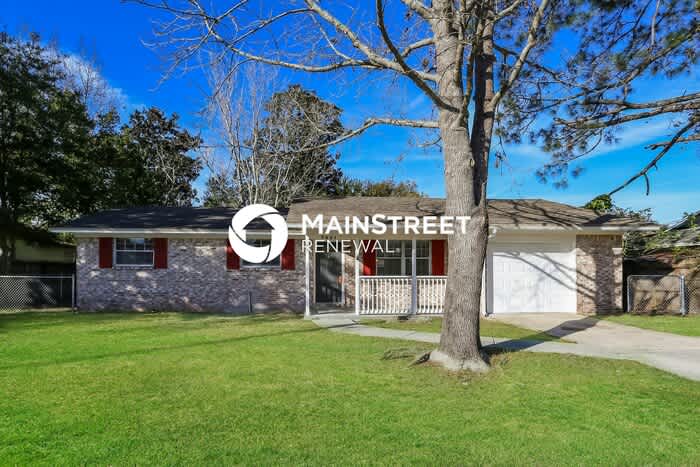 7421 Deepwood Drive North