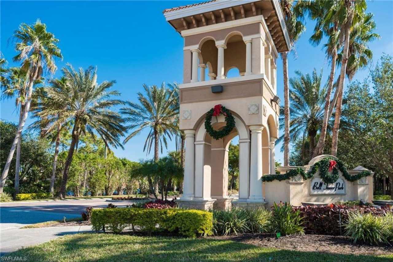 Experience Bell Tower Park. GATED ground floor 2 Bed 2 Bath Den 1 Car Garage Condo.