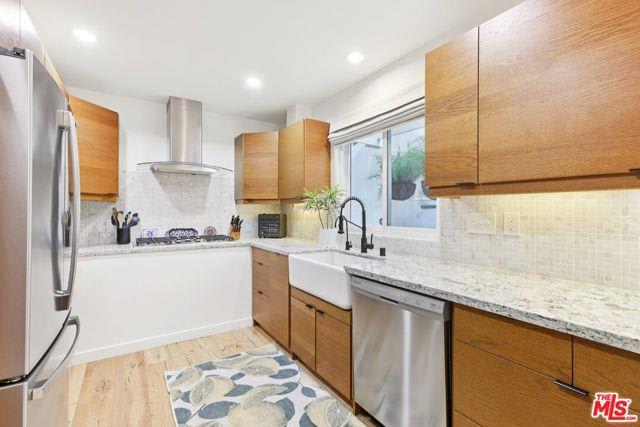 665 Washington Boulevard