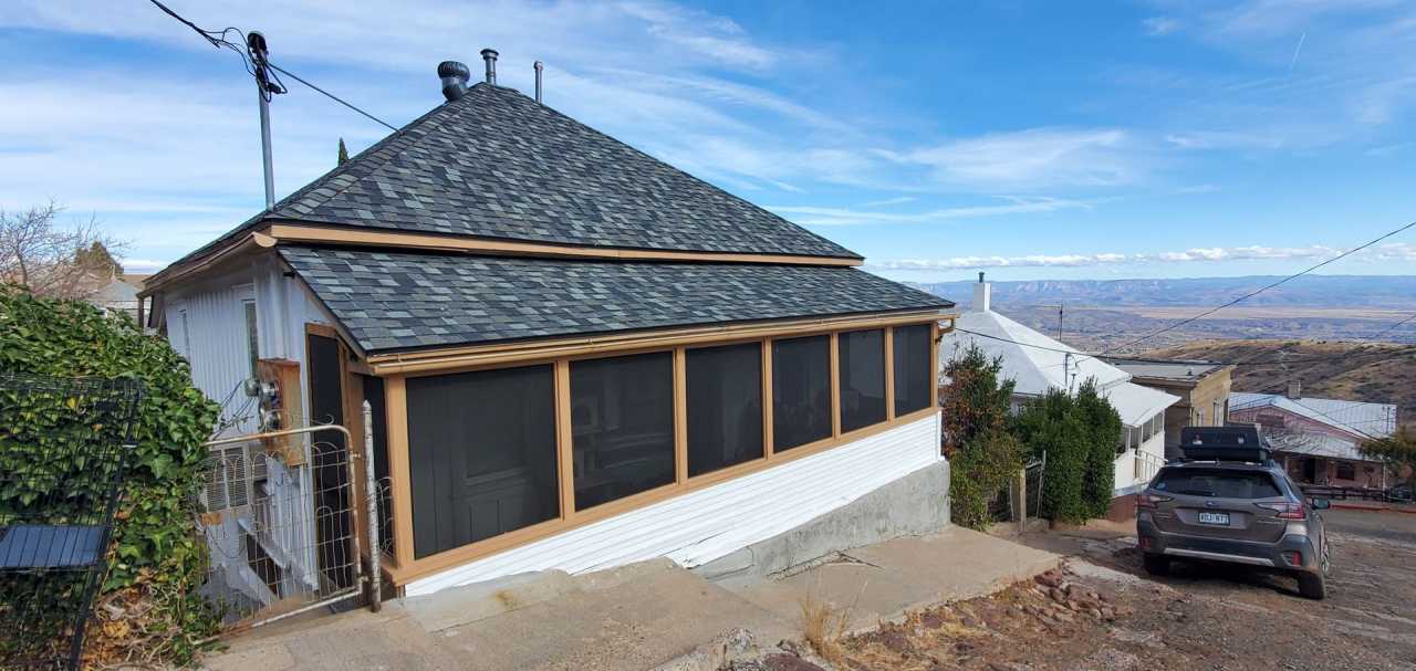 AVAILABLE NOW!! 2 Bedroom with Office space in Jerome contact Property Pros