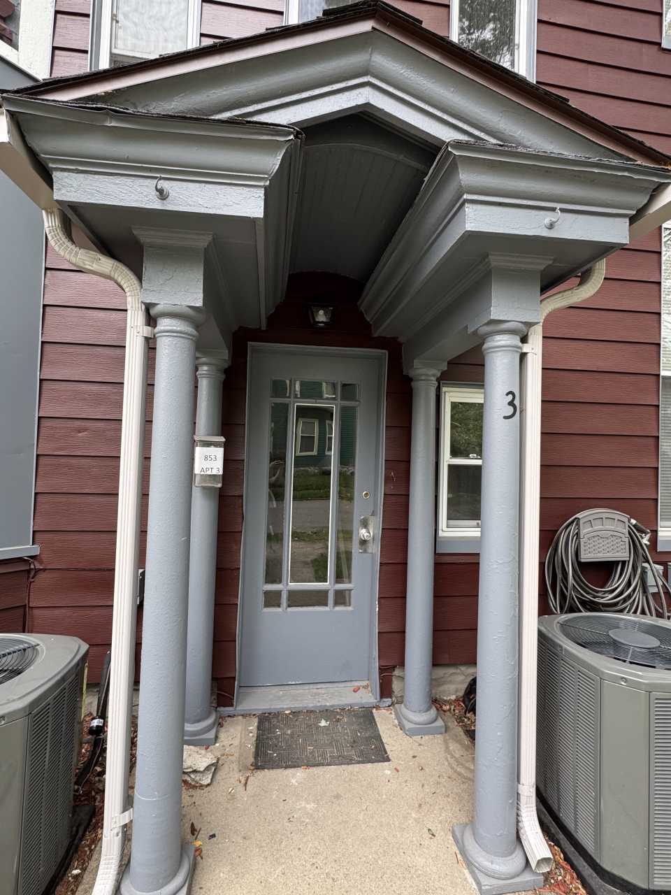 853 Columbia Avenue