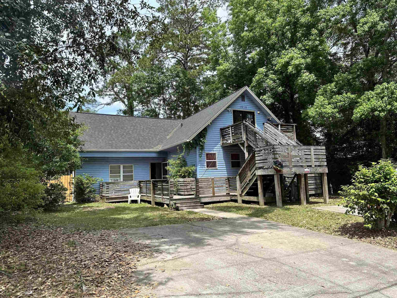 1610 Atkamire Street