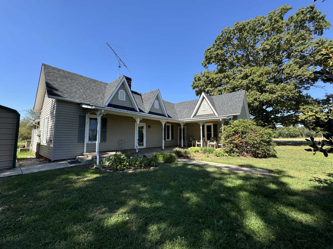 1275 North Lomax Road