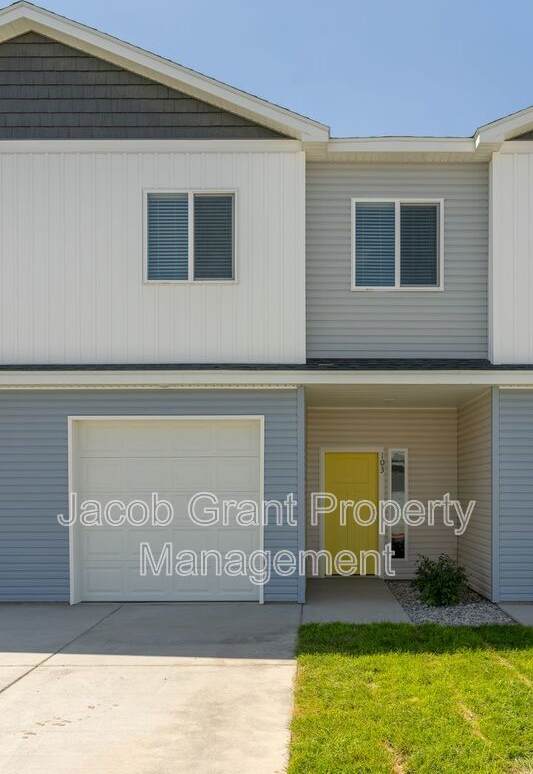 1925 Jennie Lee Drive