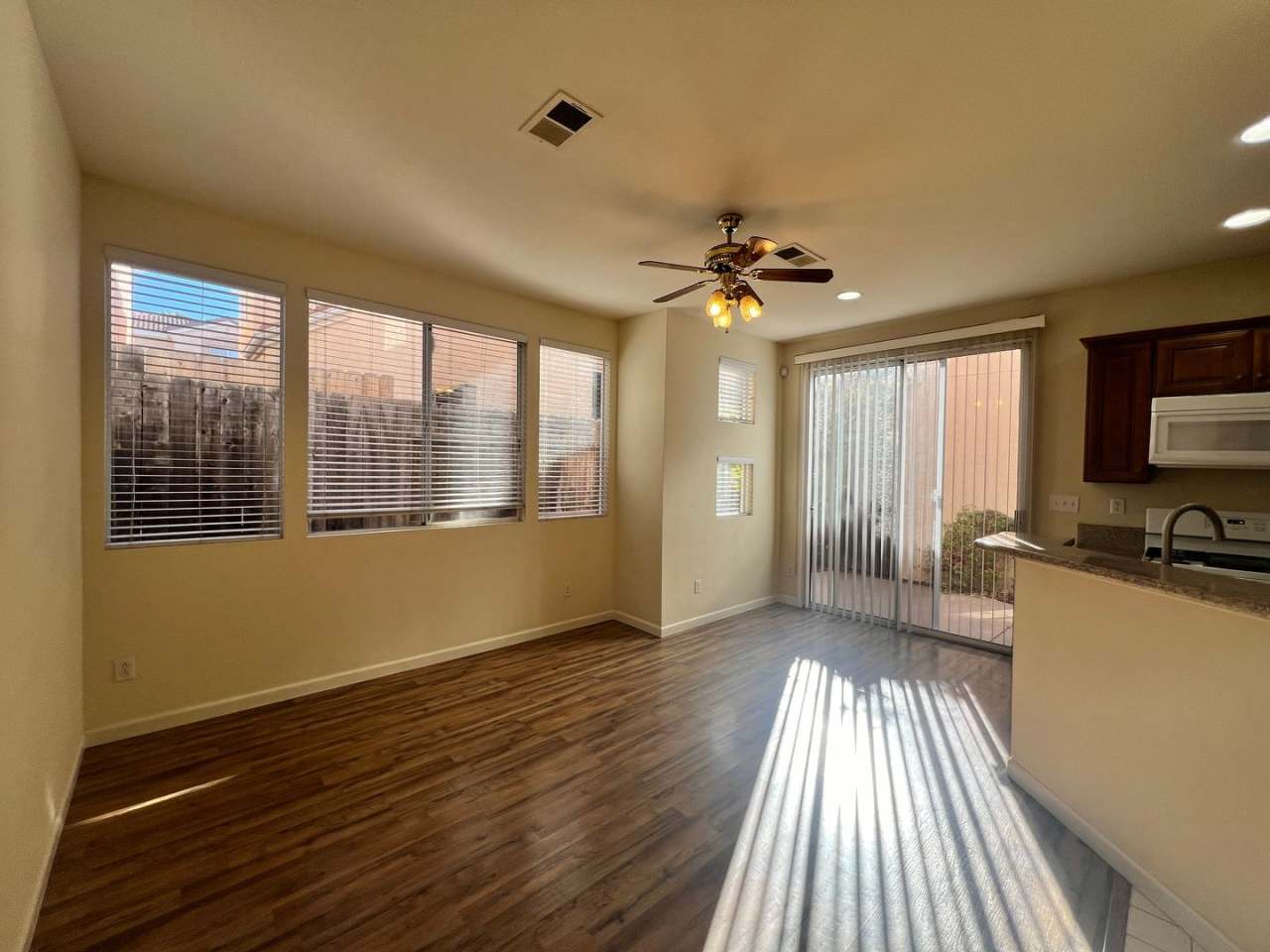 Welcome to 11033 Caminito Arcada – Beautiful 2BD/2.5BA Home in San Diego