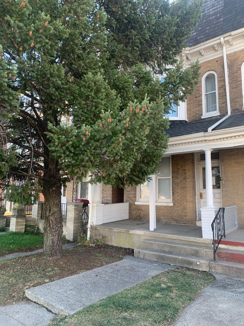 1st Floor 1 Bedroom - West York
