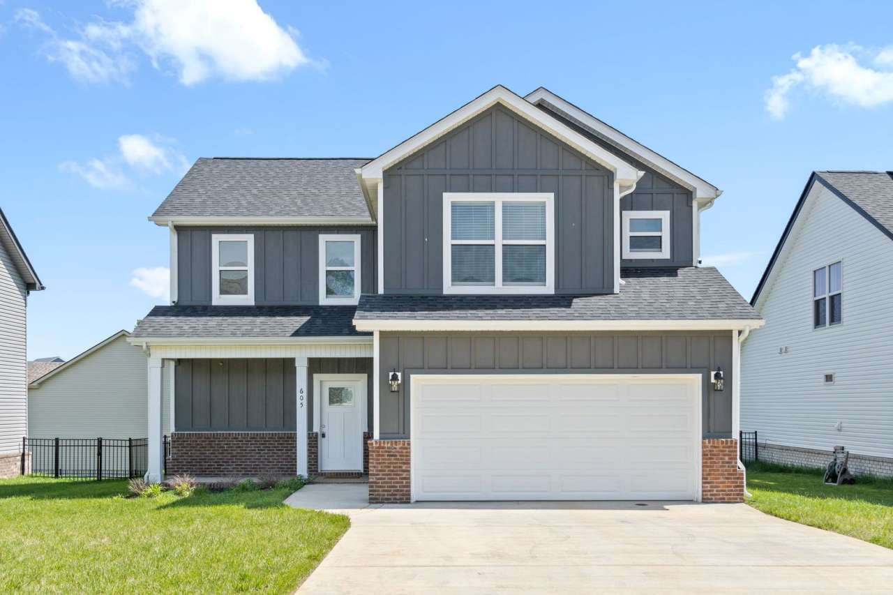 Pet Friendly Three Bedroom!