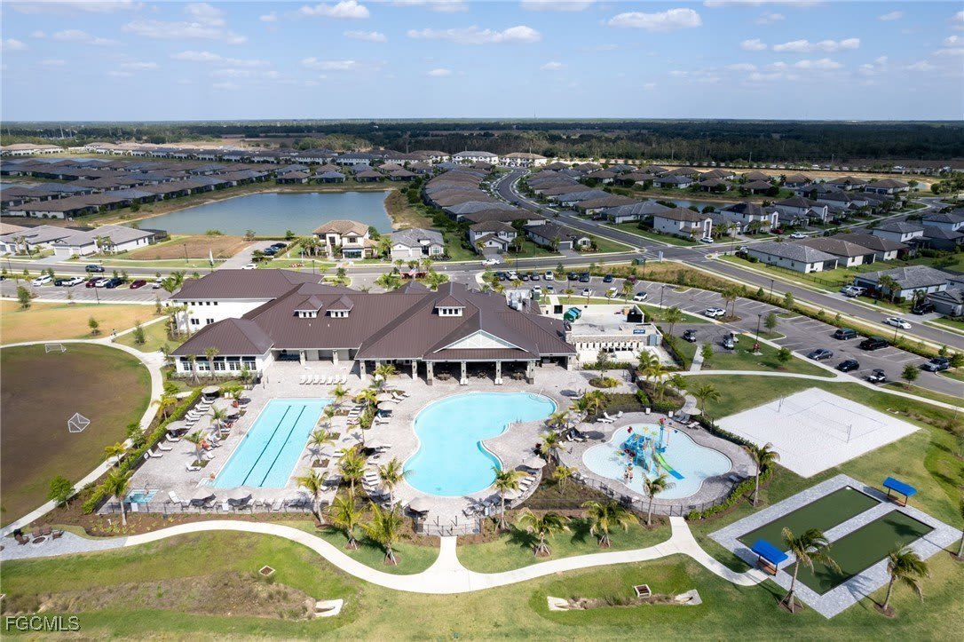 14275 Pine Lodge Lane