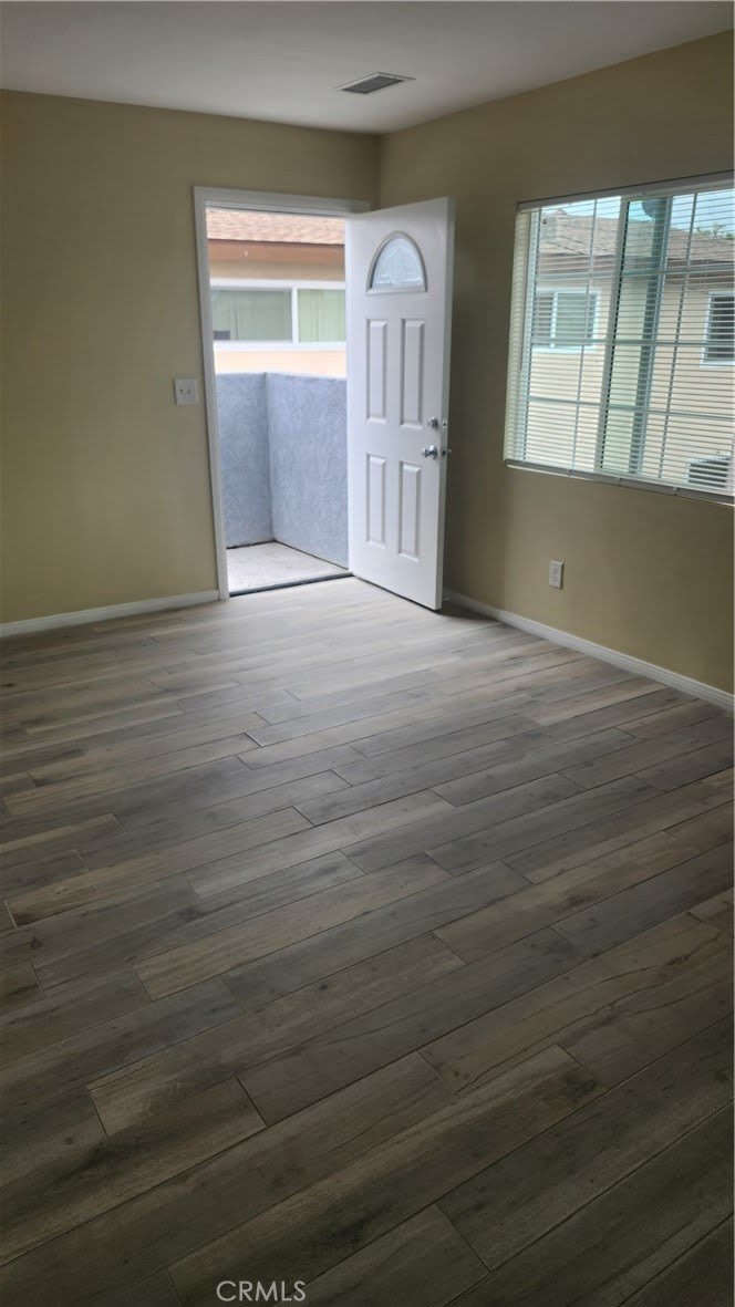 1043 West 107th Street